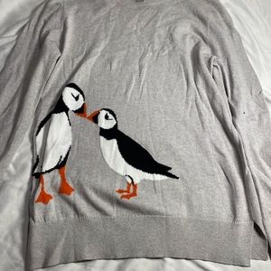 Old navy penguin design sweater